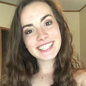 Meet your Posher, Marissa